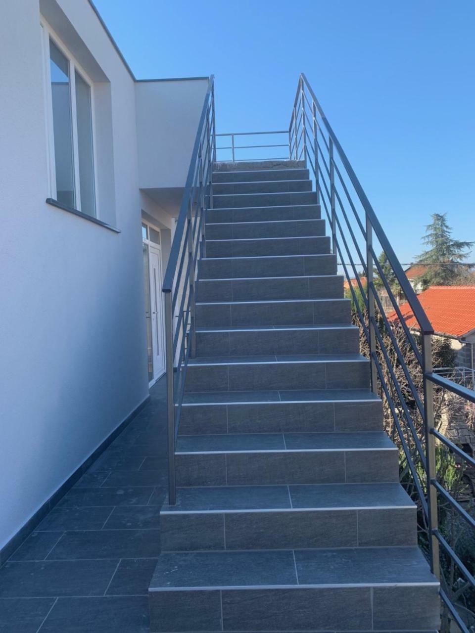 Modern Apartments Day Sibenik Exterior photo